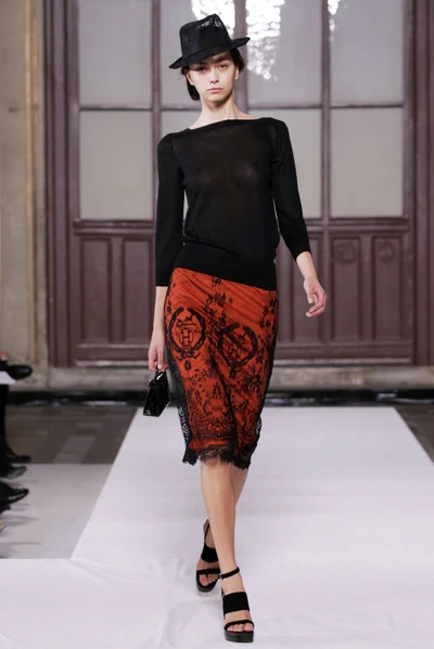 Look 49